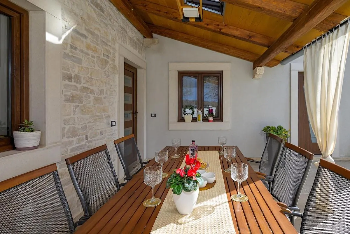 Villa Perini By Istrialux Sajini 0*,